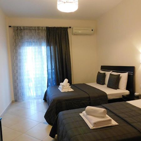 Anna House 4 Hotel ซาร์ตี ภายนอก รูปภาพ